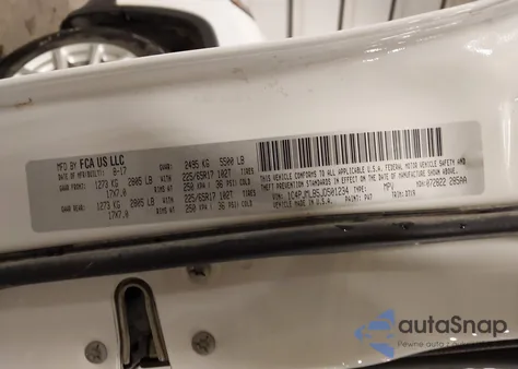 2018 Jeep Cherokee Latitude Plus 4X4 z USA, uszkodzony, nr VIN 1C4PJMLB5JD501234